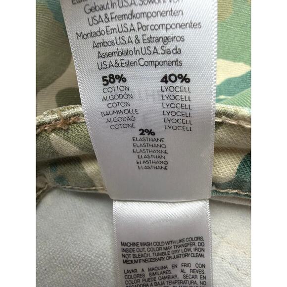 MOTHER The Wrapper Ultra High-Rise Jogger Jeans Size 30 Green Camo Print Elastic - Picture 9 of 9